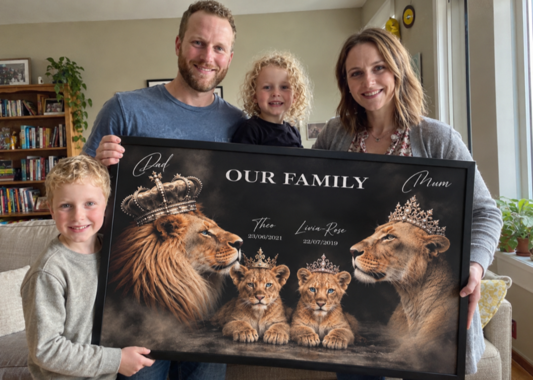 Personalised lion family portrait with parents and children